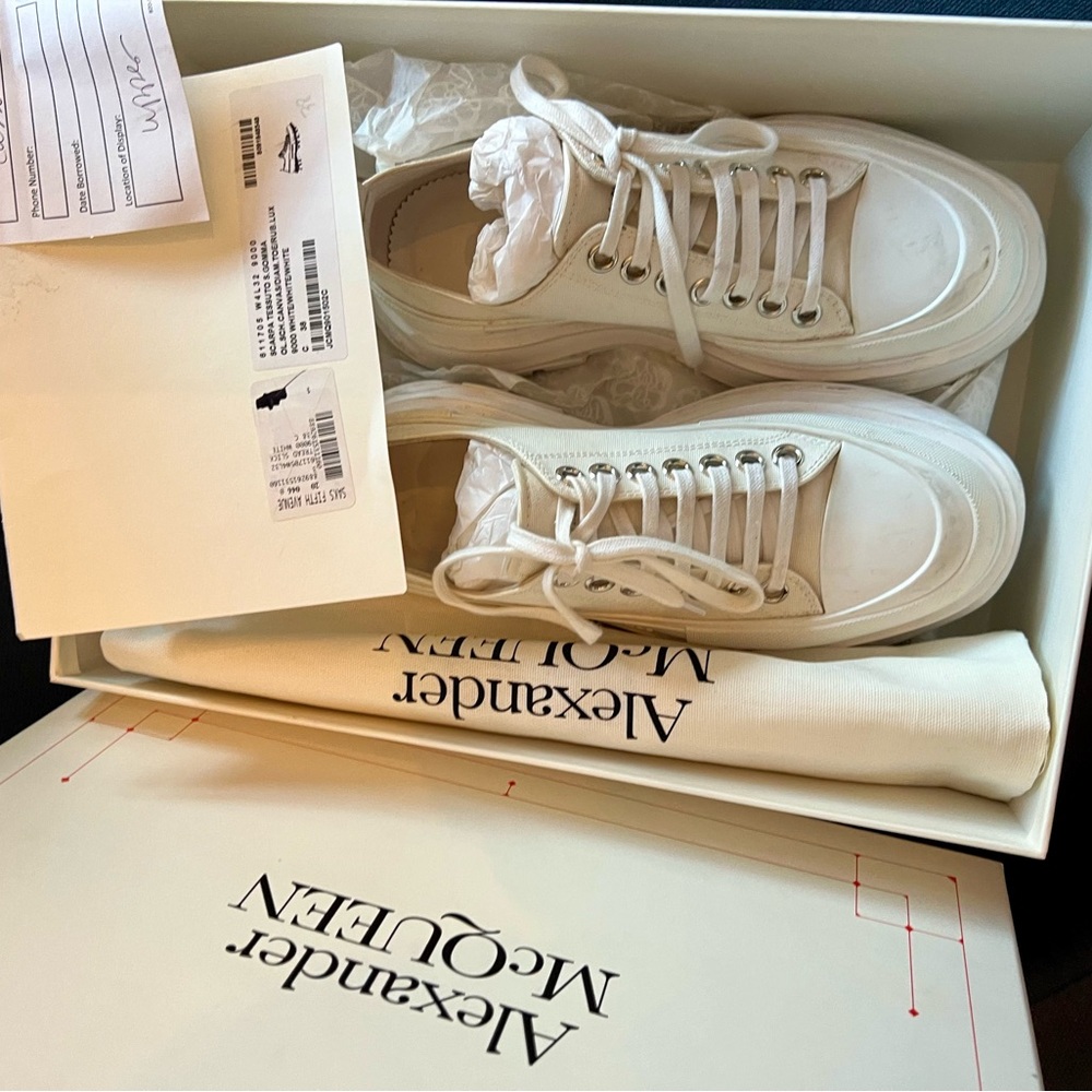 Alexander McQueen White Women's Sneakers - Picture 3 of 7